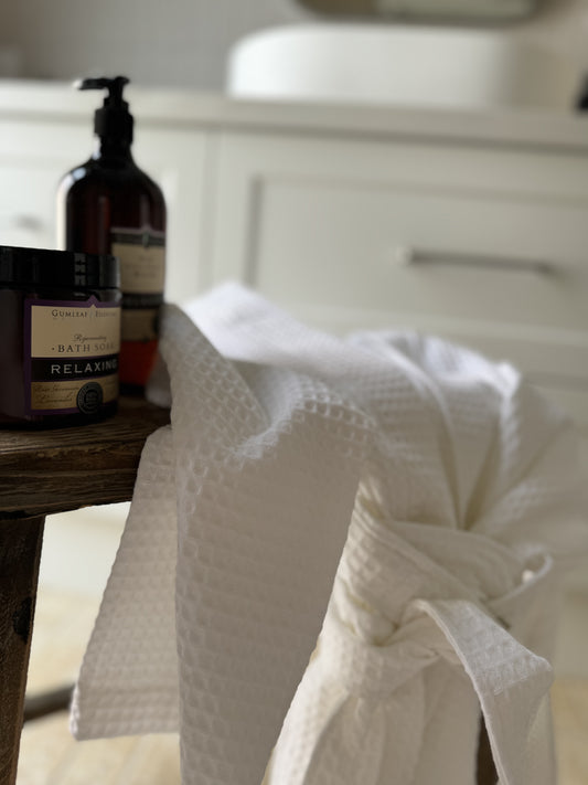 NEW Resort White Waffle Robe